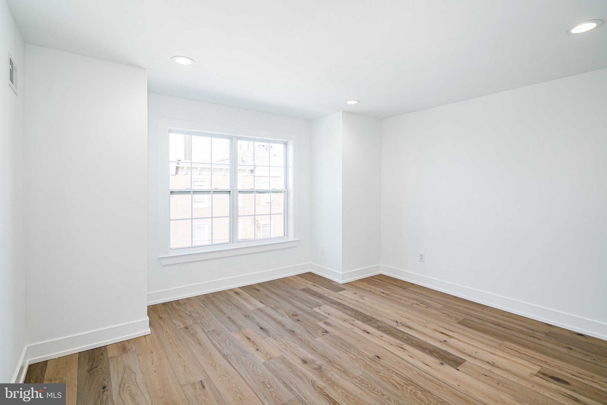 BELLA VISTA - Residential Lease