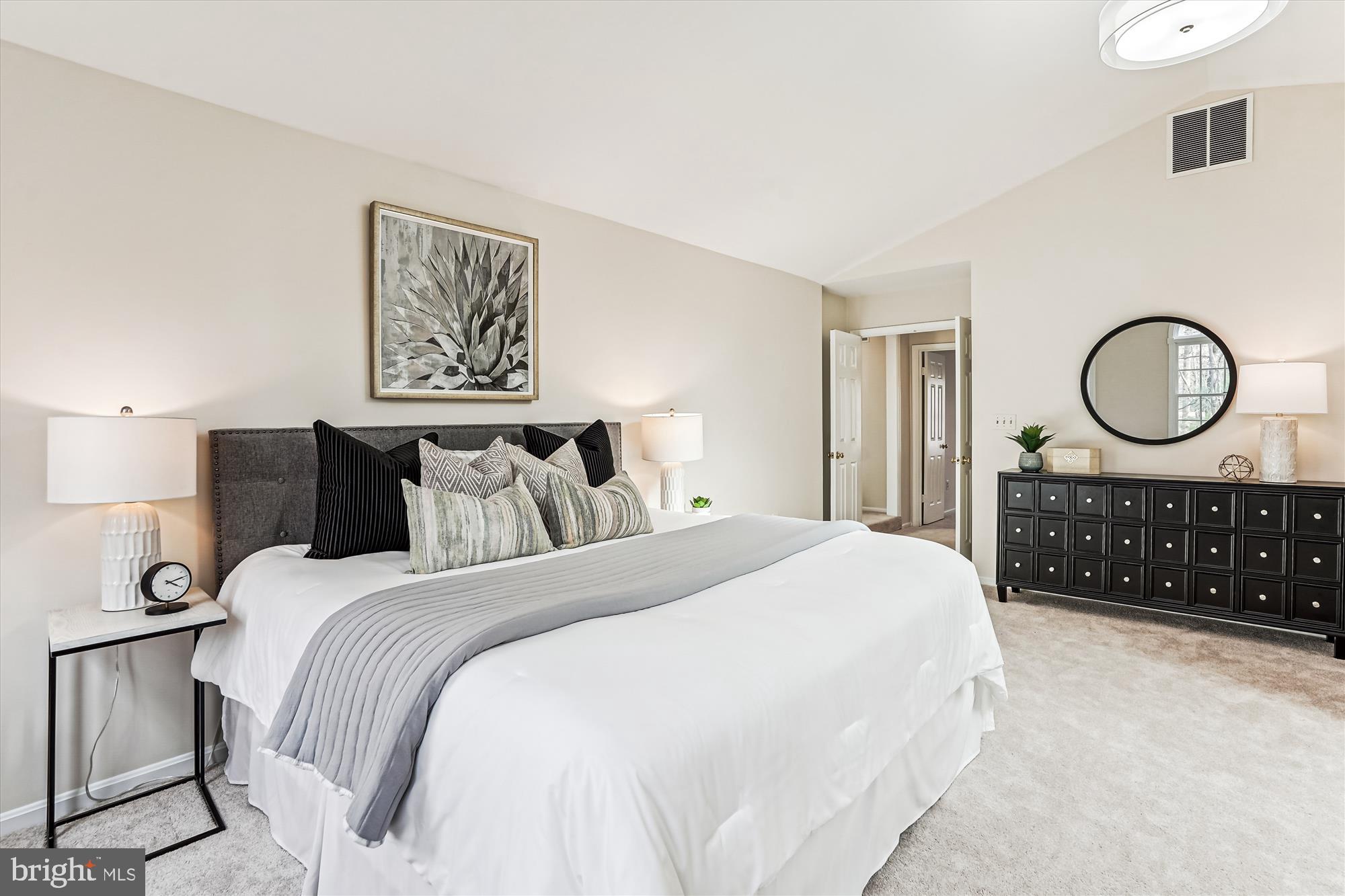 FAIR OAKS ESTATES - Residential