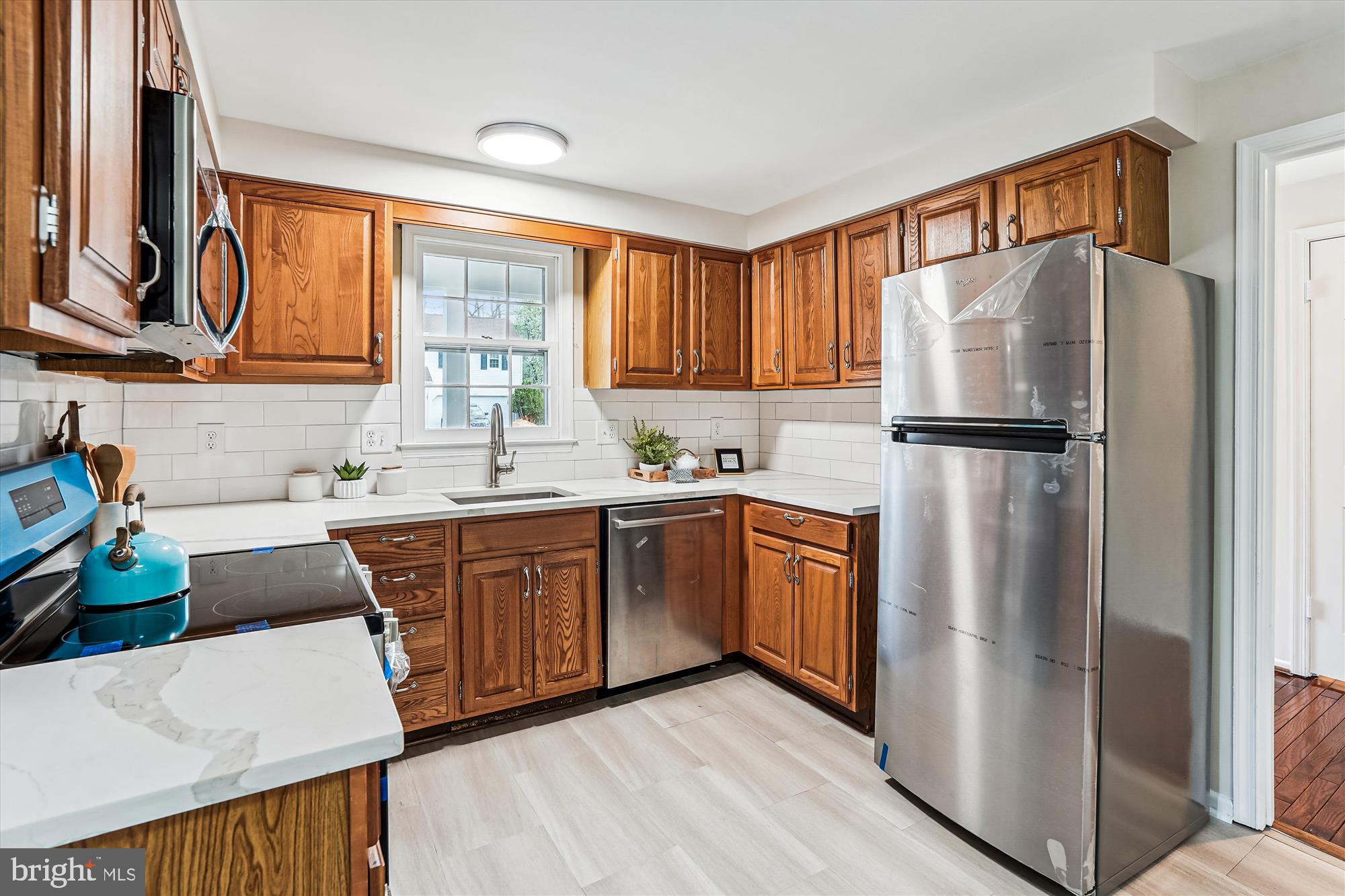 FAIR OAKS ESTATES - Residential