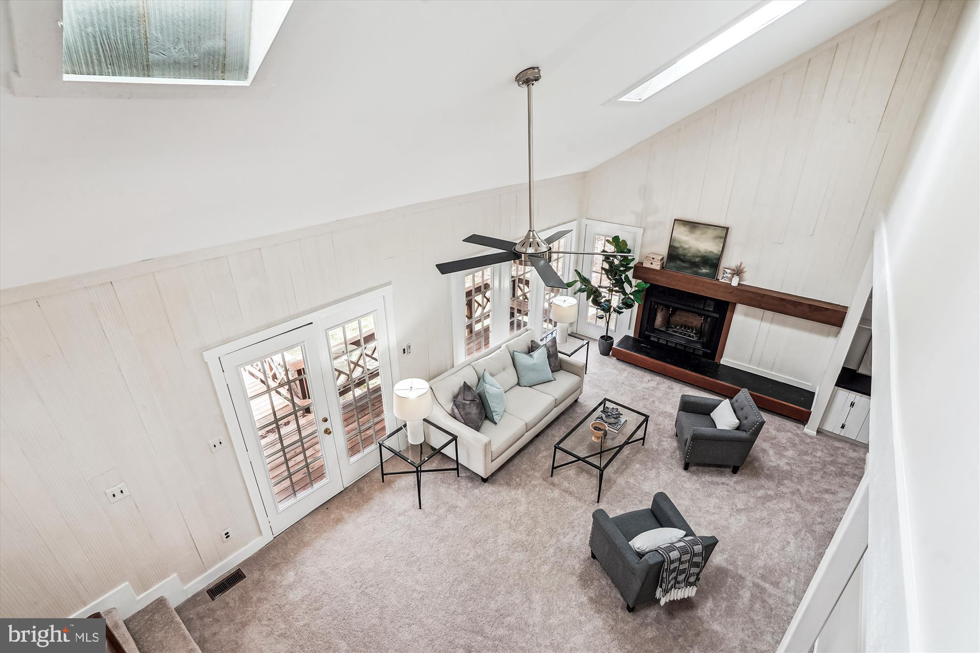 FAIR OAKS ESTATES - Residential