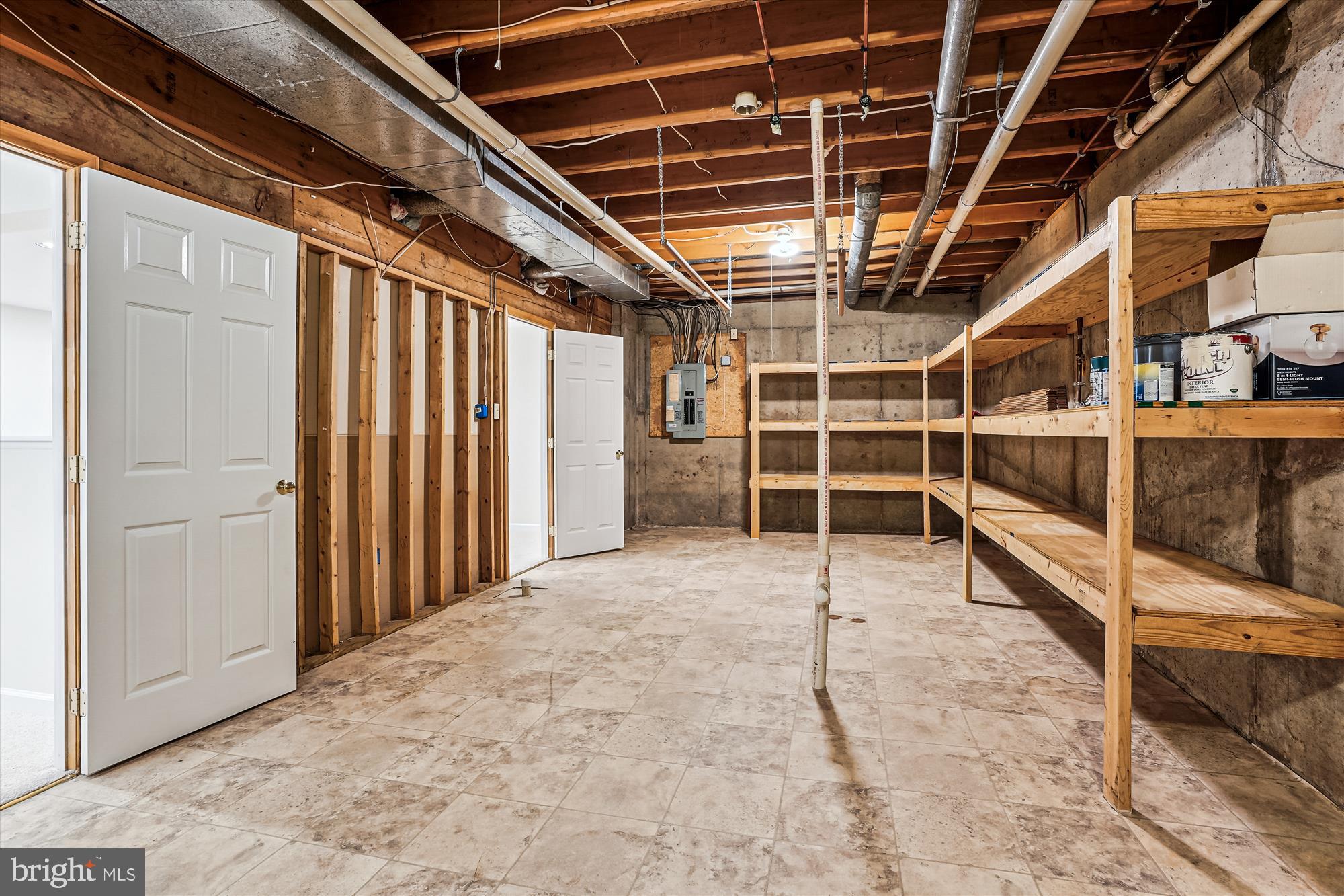 FAIR OAKS ESTATES - Residential