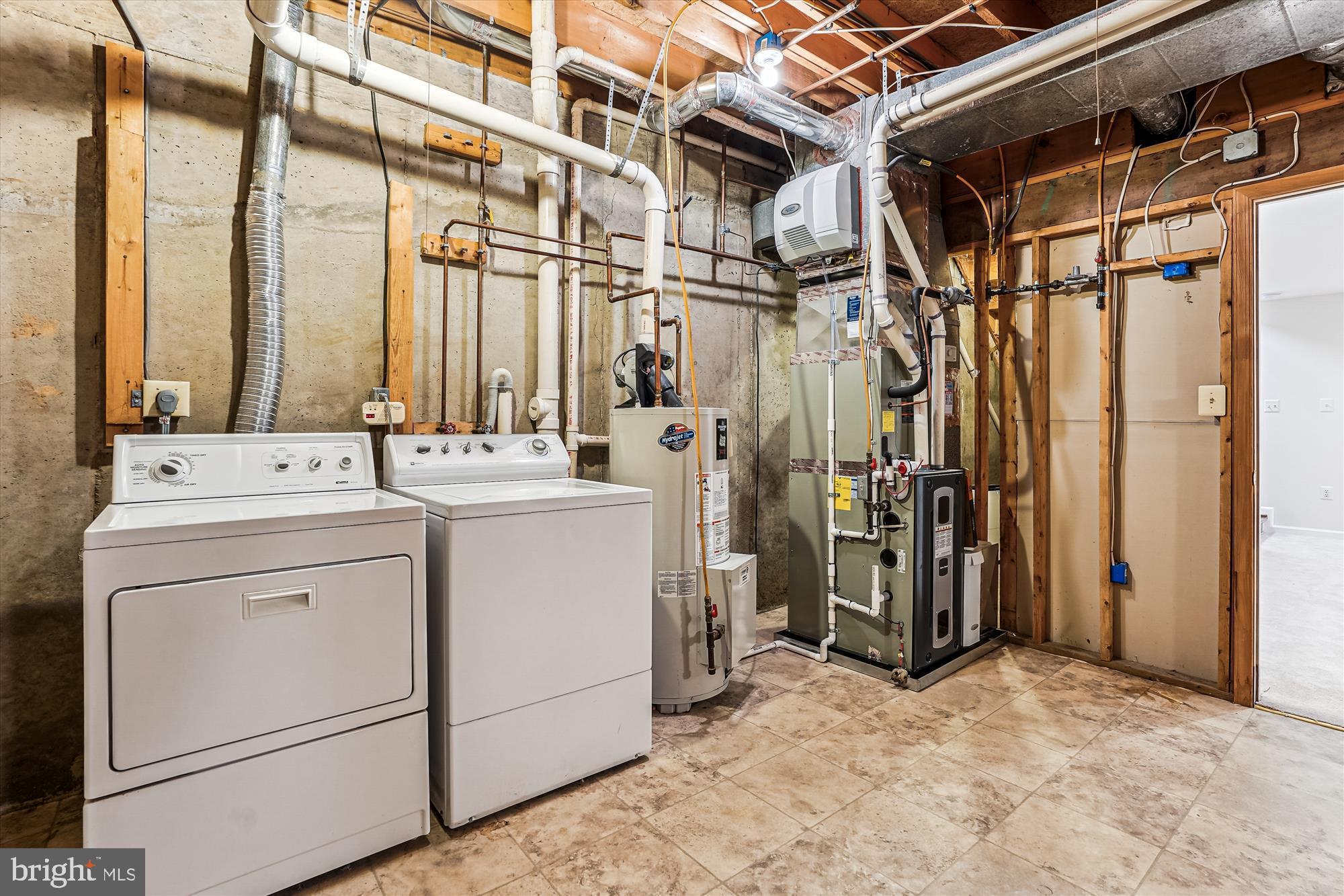 FAIR OAKS ESTATES - Residential