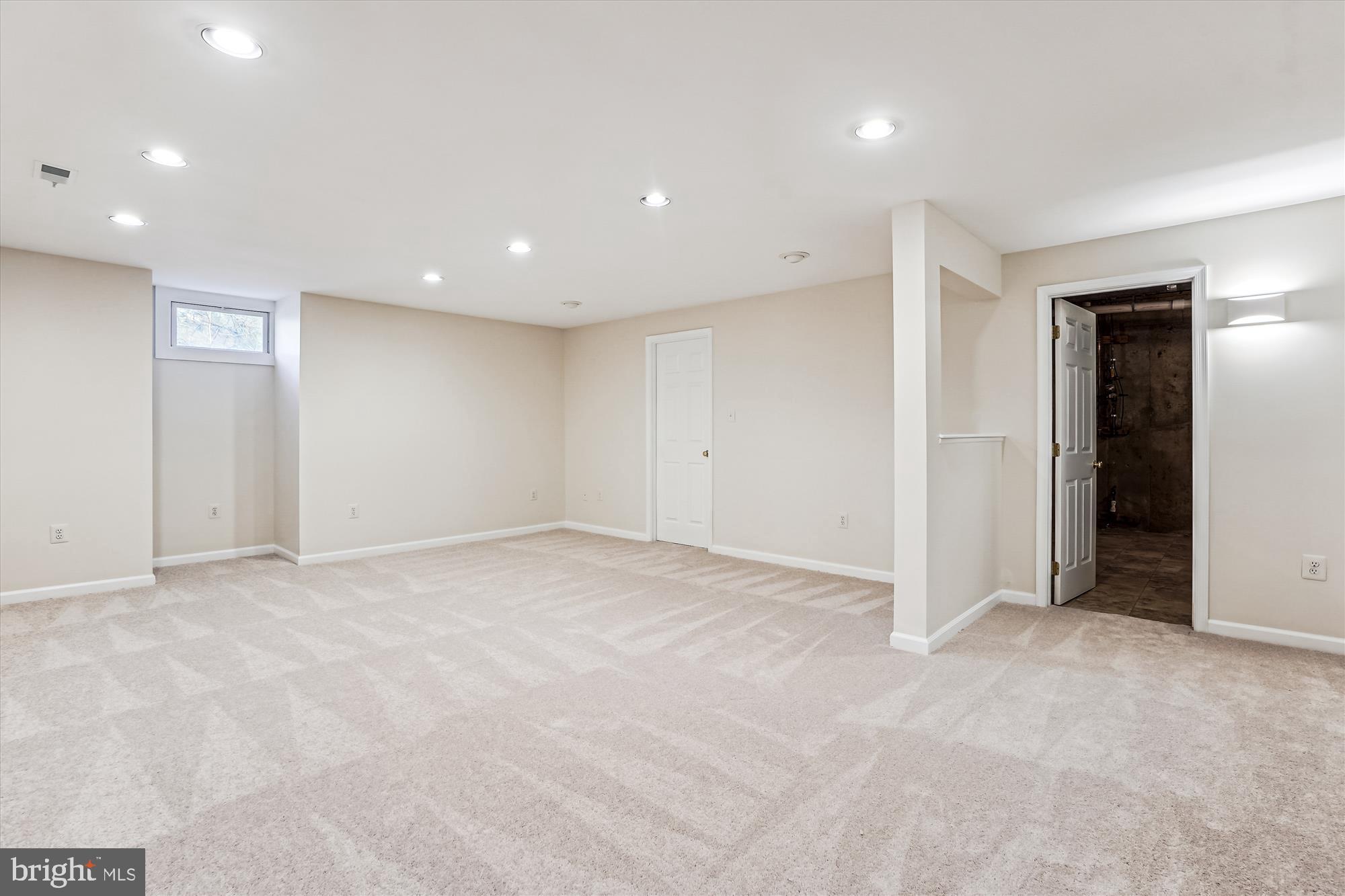 FAIR OAKS ESTATES - Residential