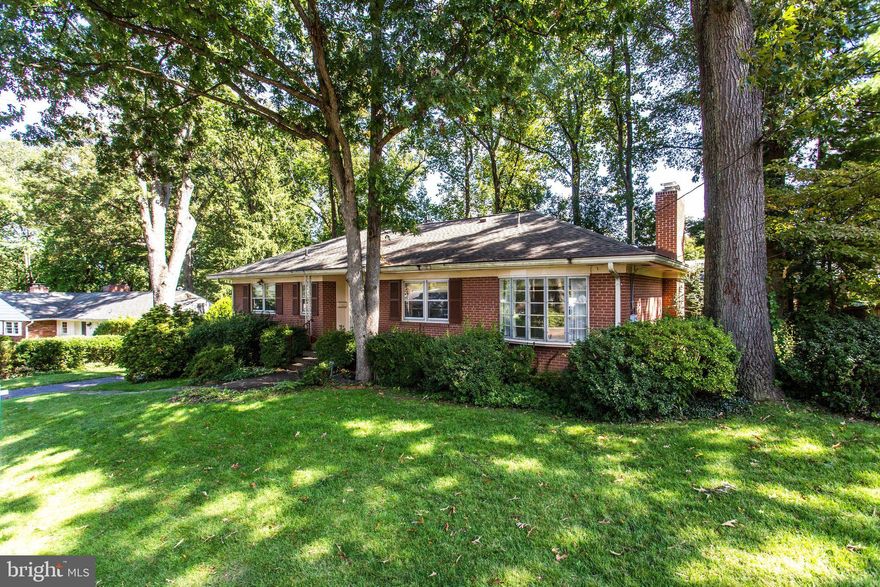 Lovely rambler on a beautiful, quiet, street in Golf Club Manor with mature trees creating privacy from surrounding homes. This 3BR 2.5BA home has a rear loading 2-car garage, a large sun room off the living room, gas fireplace in the LR and a 2nd wood burning fireplace in the lower level.  Hardwood floors on the main level covered with carpet, a lovely bay window in the dining room, a primary bedroom with en-suite full bath. This home is waiting for your updates!