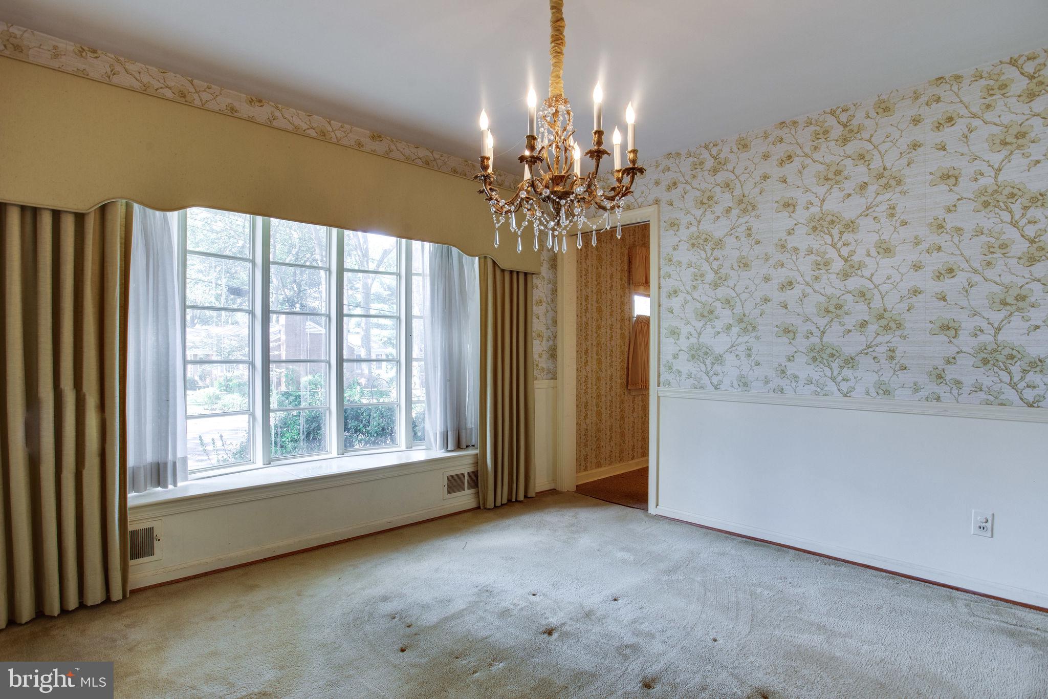 GOLF CLUB MANOR - Residential