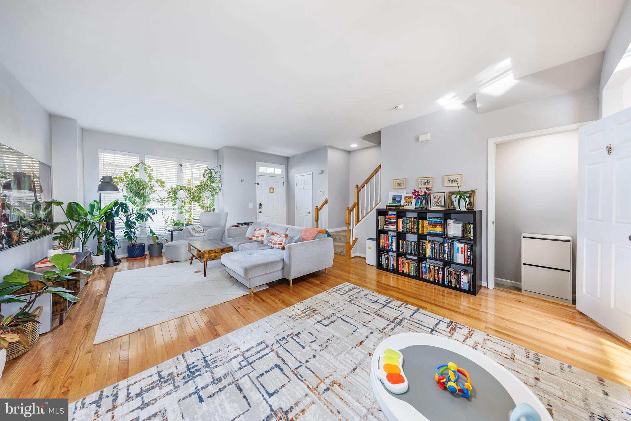 15344 ELIZABETH BURBAGE LOOP