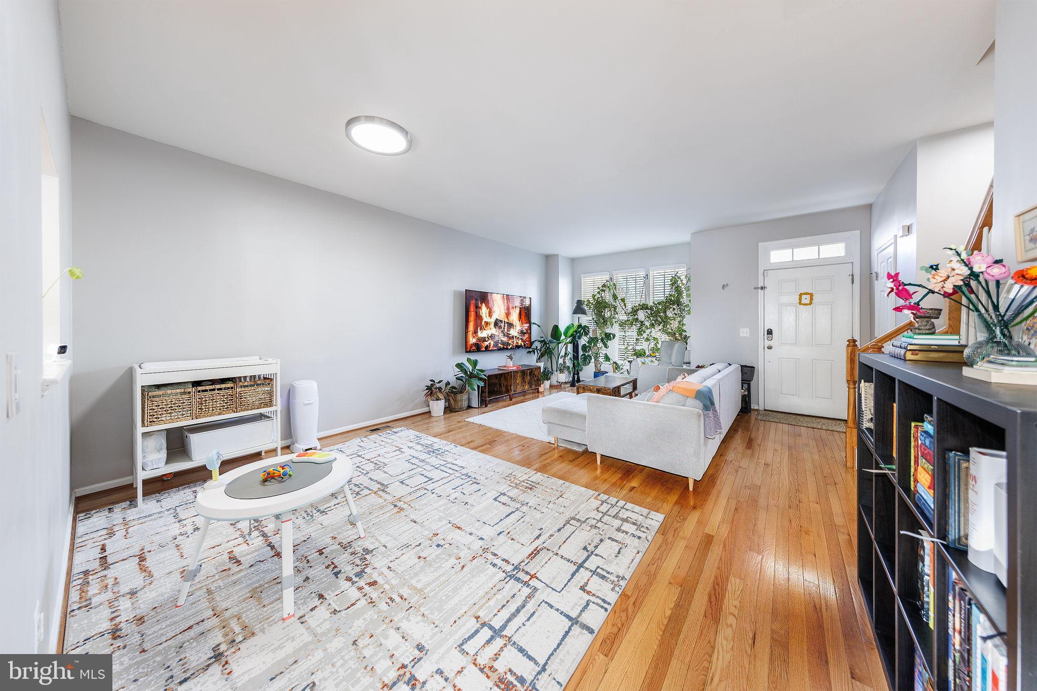 15344 ELIZABETH BURBAGE LOOP