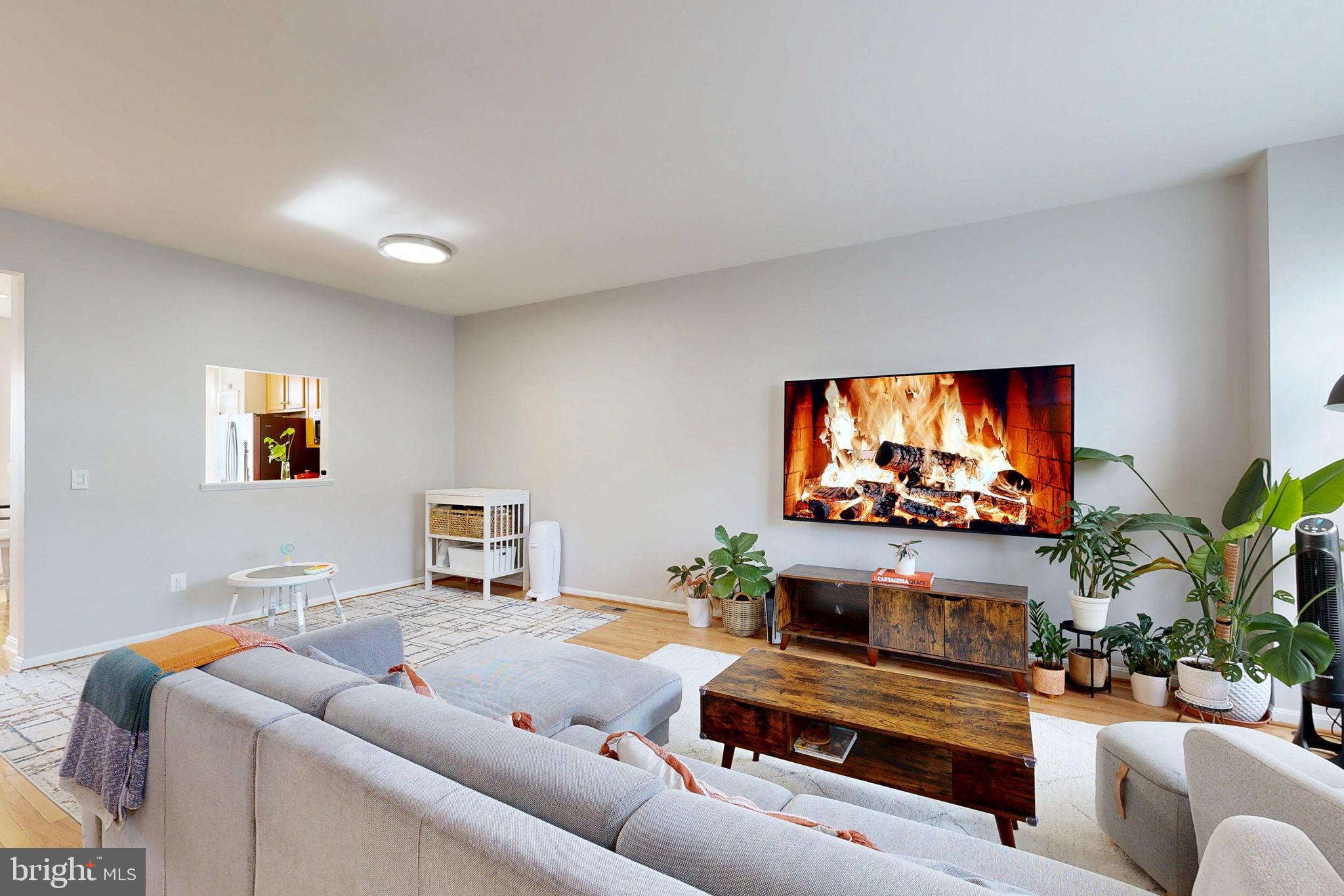 15344 ELIZABETH BURBAGE LOOP