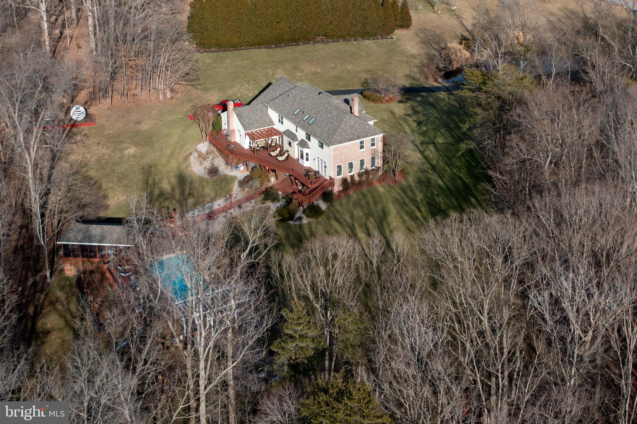 HAMPTON HUNT EST - Residential