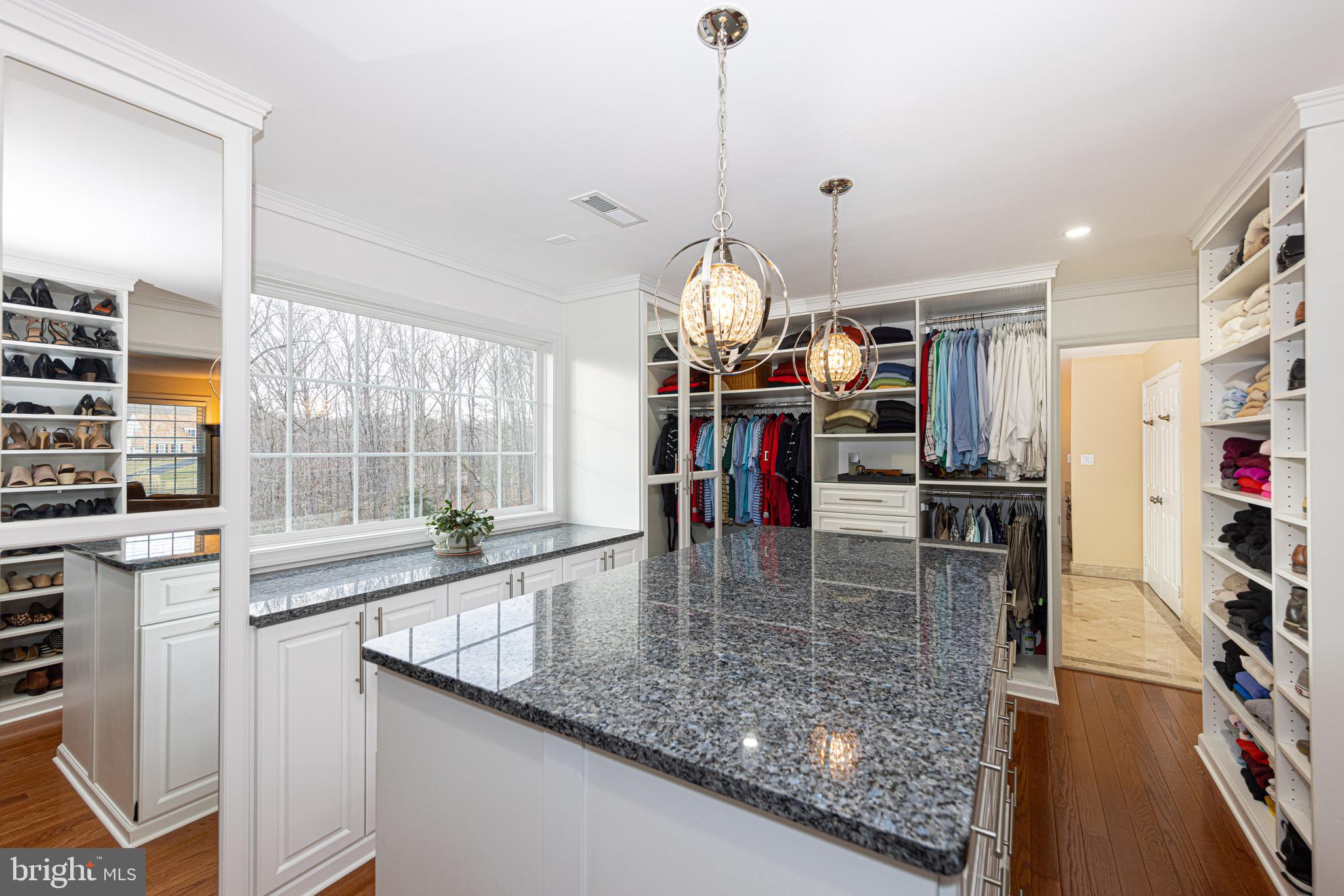 HAMPTON HUNT EST - Residential