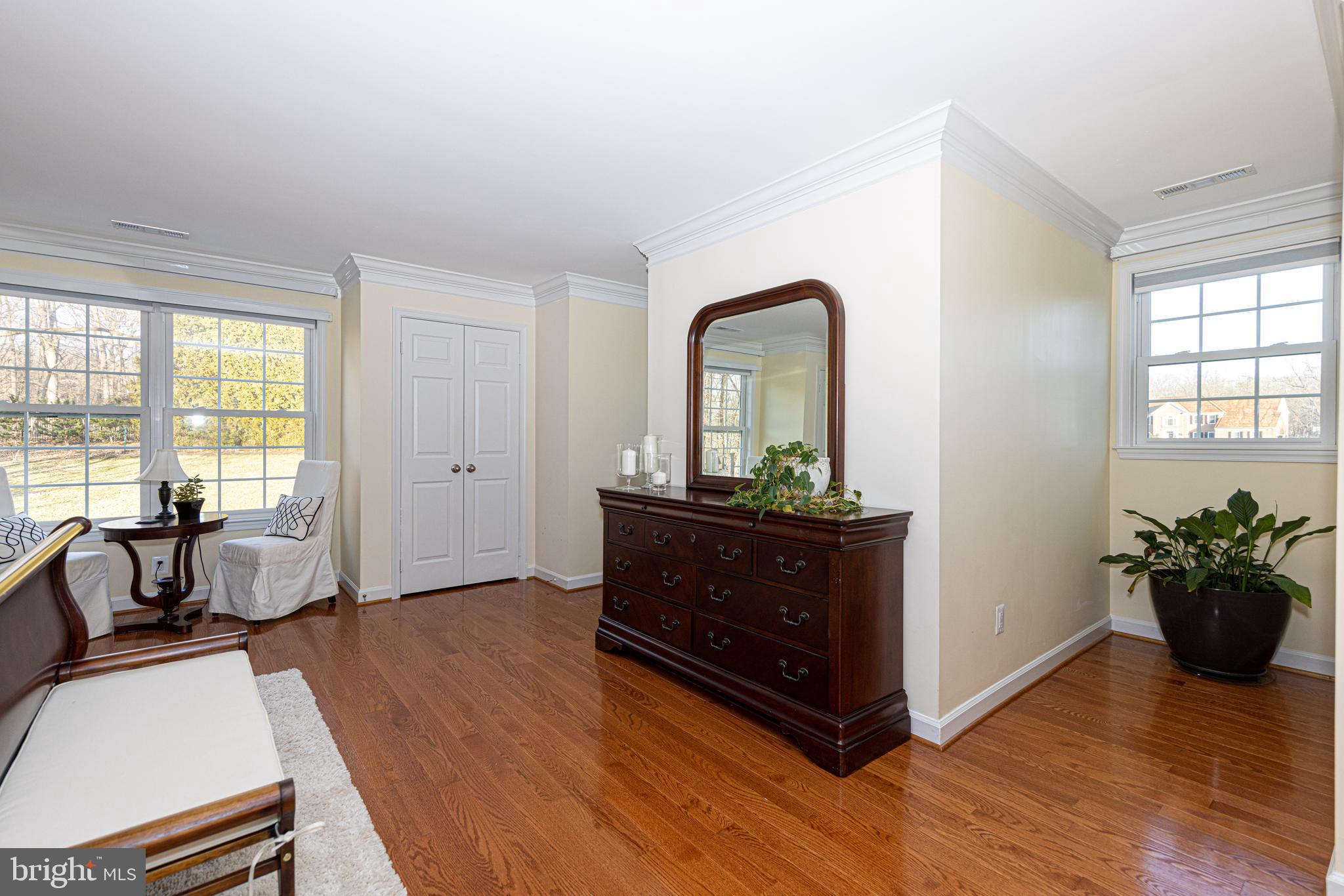 HAMPTON HUNT EST - Residential