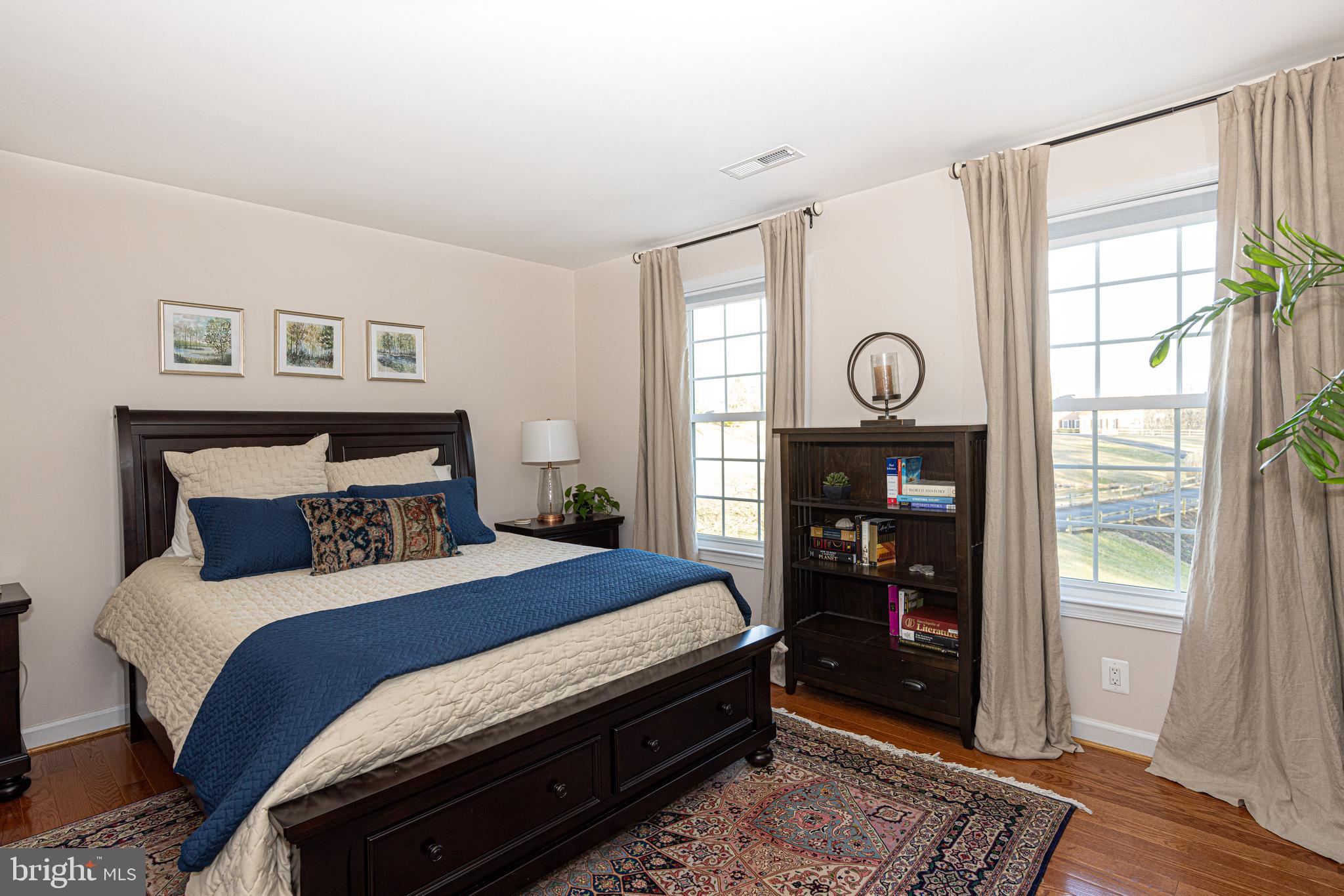 HAMPTON HUNT EST - Residential