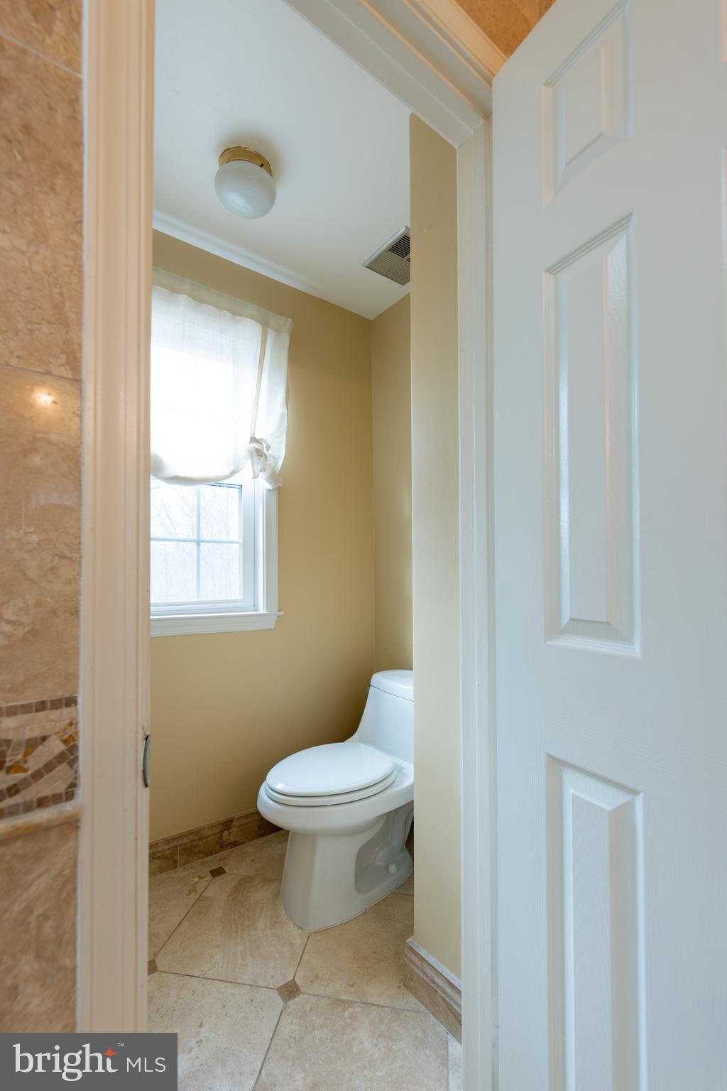 HAMPTON HUNT EST - Residential