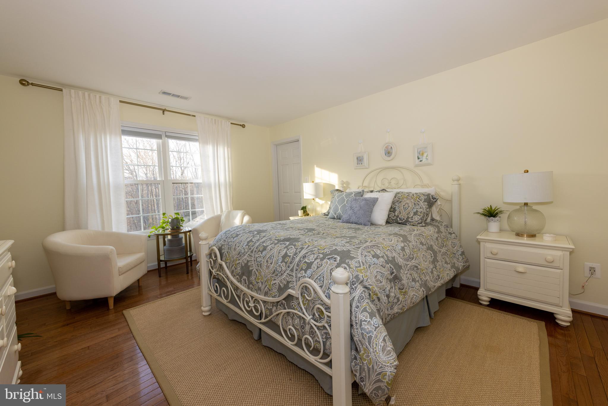 HAMPTON HUNT EST - Residential