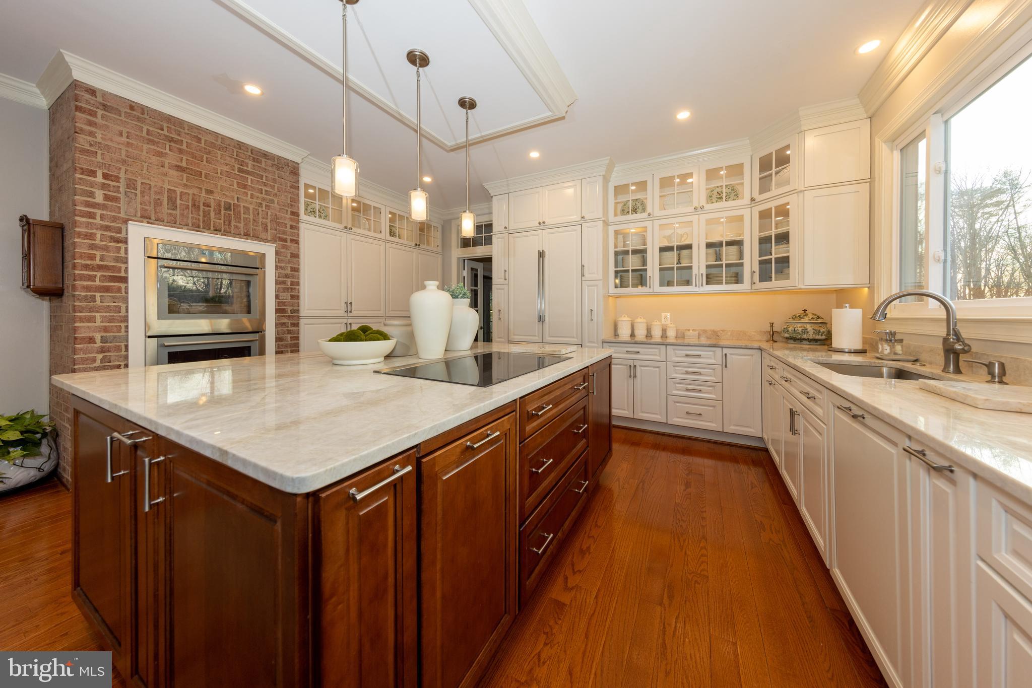 HAMPTON HUNT EST - Residential