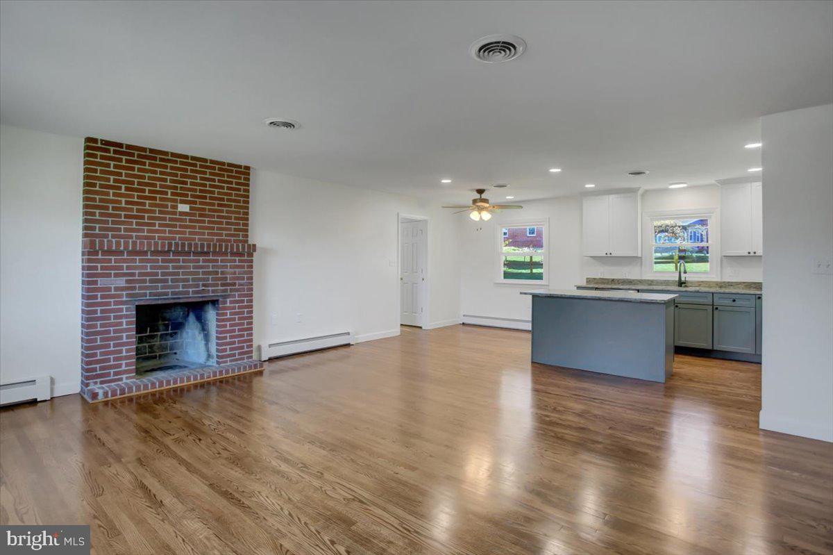 90 W WALTER AVE.