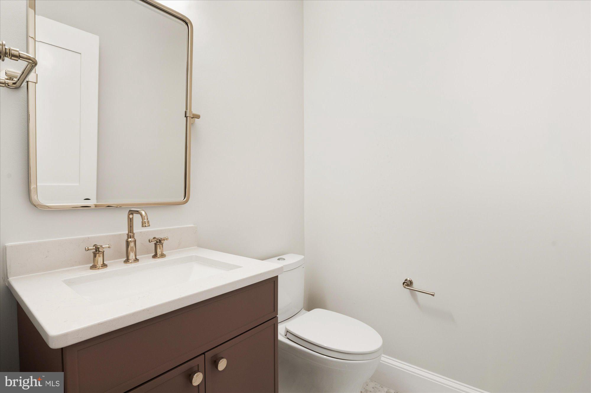 CHESTERBROOK WOODS - Residential