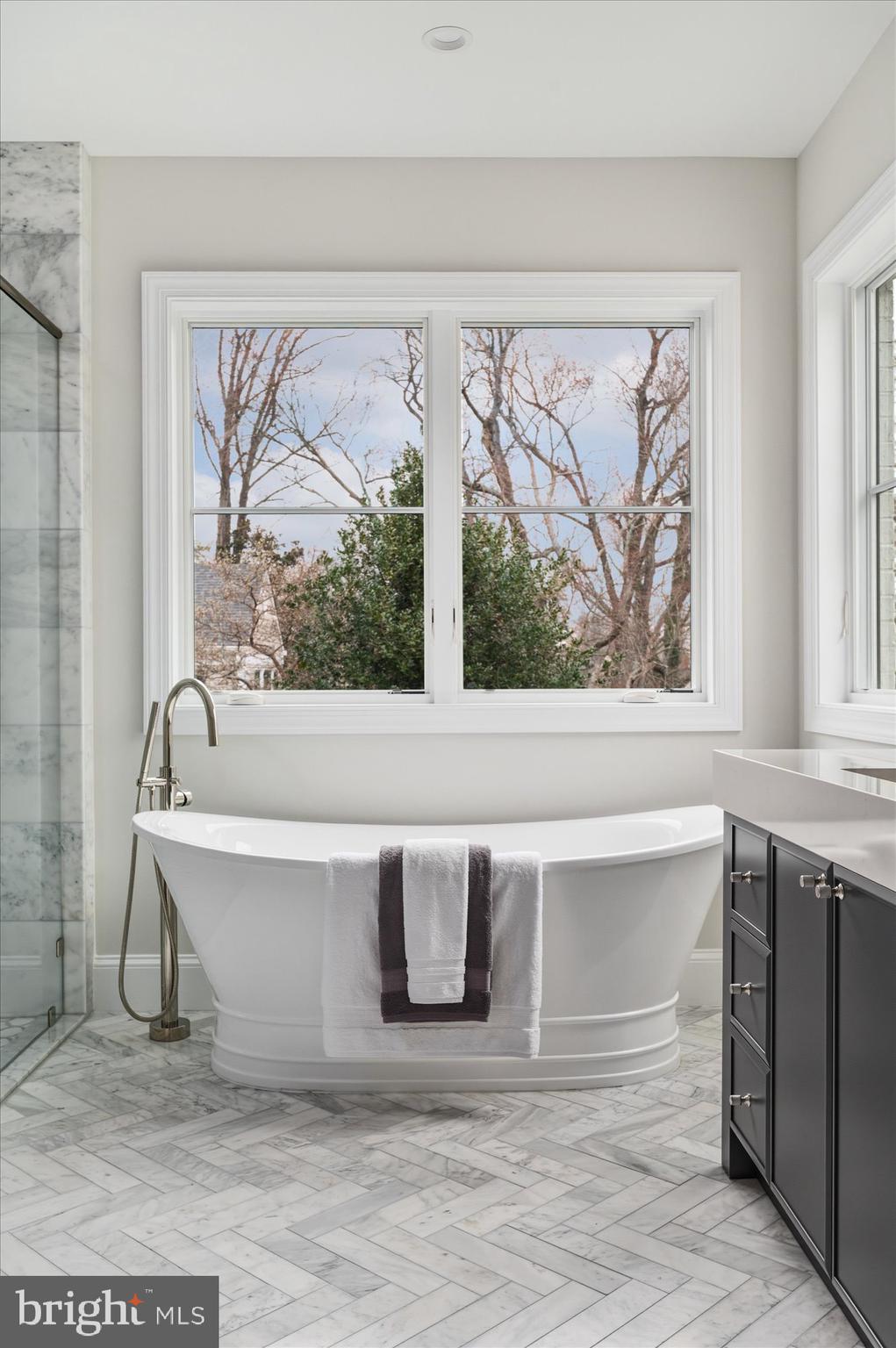 CHESTERBROOK WOODS - Residential