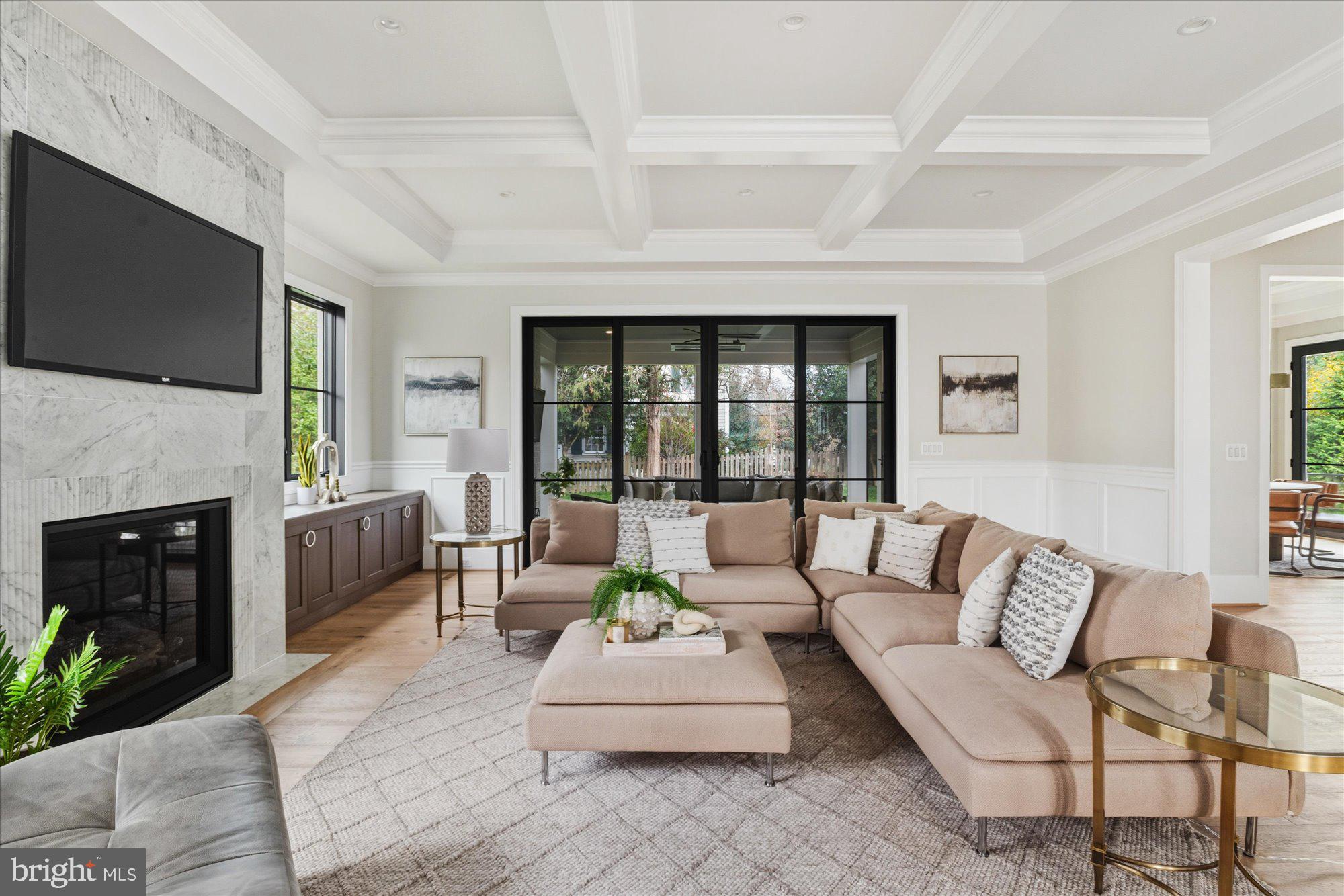 CHESTERBROOK WOODS - Residential