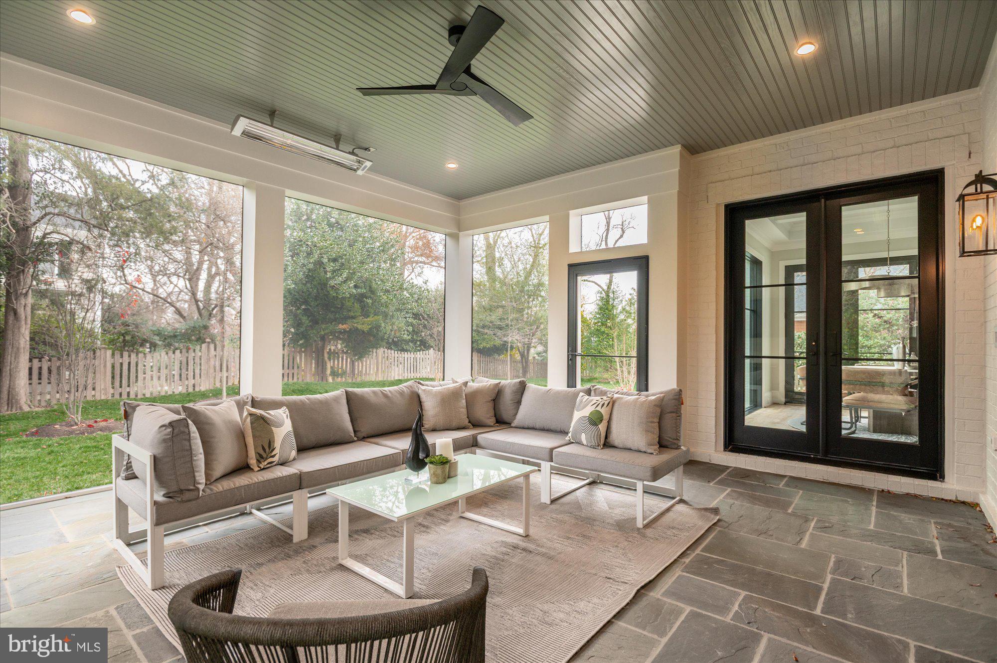 CHESTERBROOK WOODS - Residential