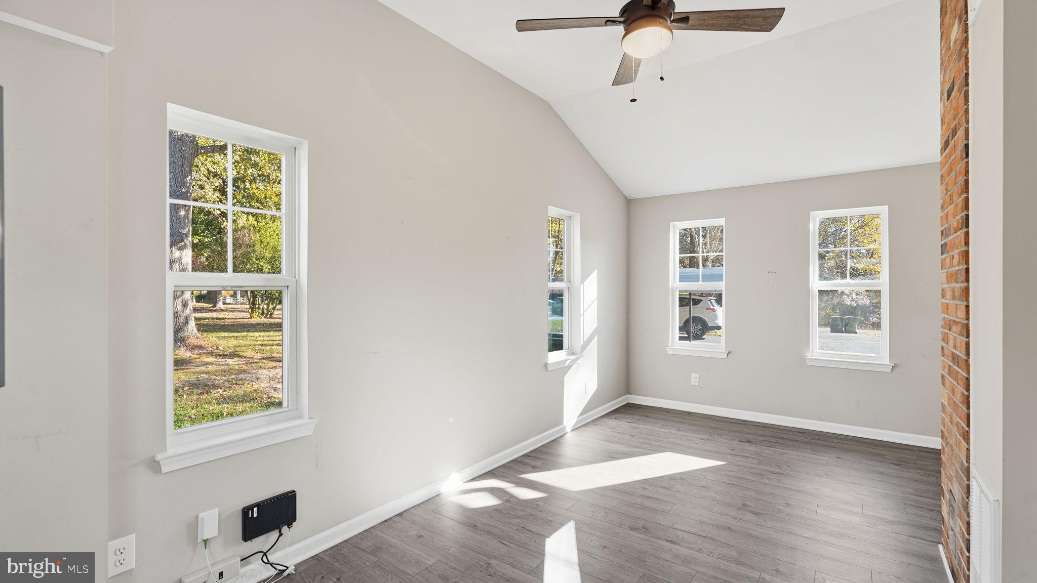 BOSWELL - Residential