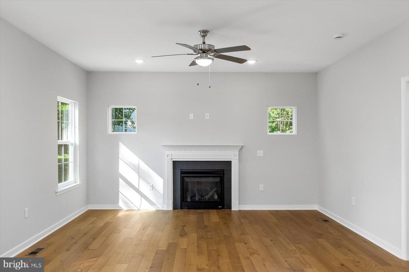 LAKE OF THE WOODS - Residential