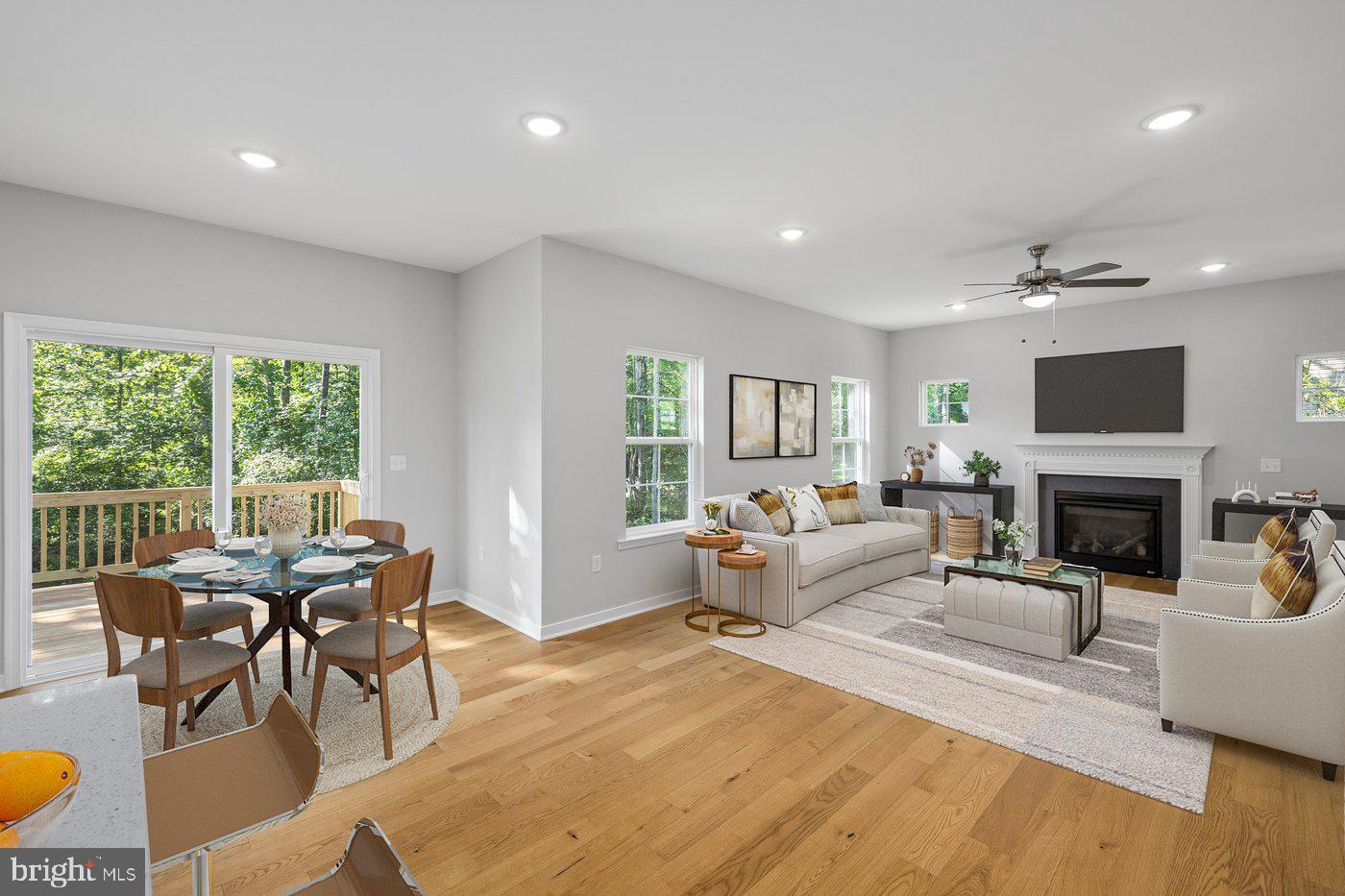 327 YORKTOWN BOULEVARD