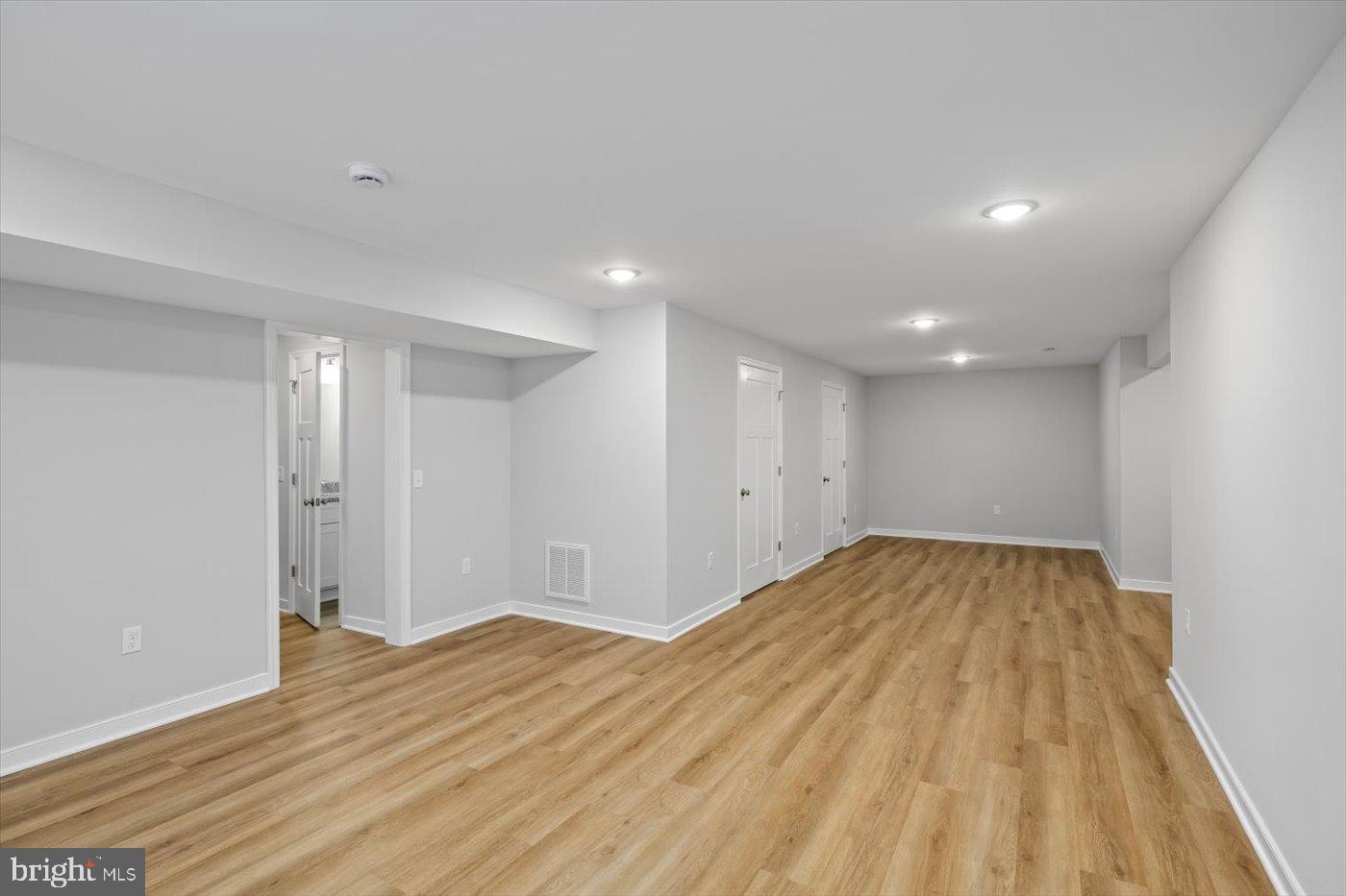 LAKE OF THE WOODS - Residential