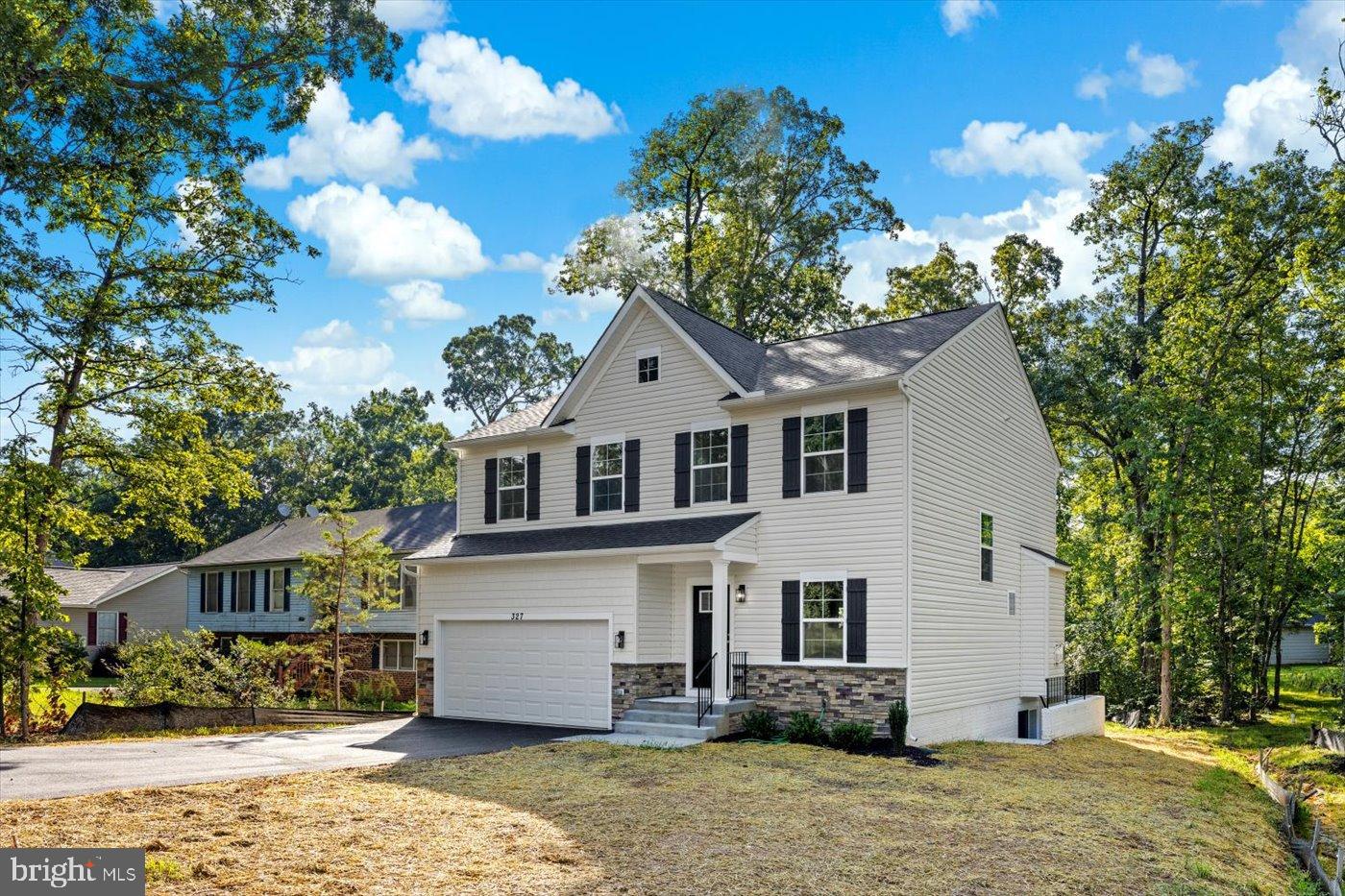 LAKE OF THE WOODS - Residential