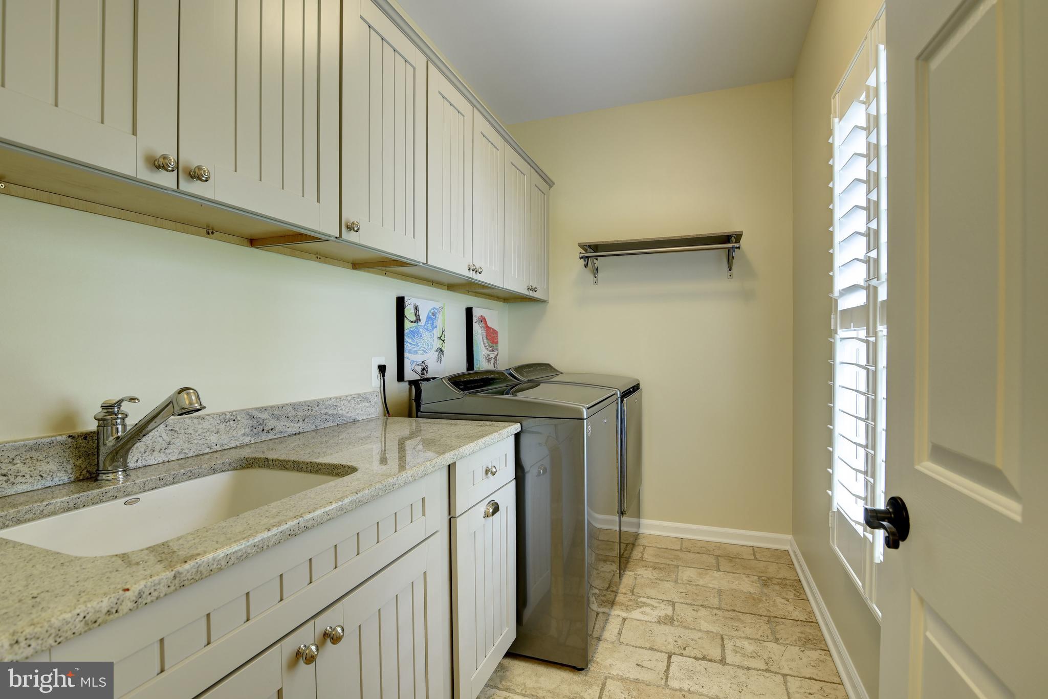 RIVER CREEK - Residential