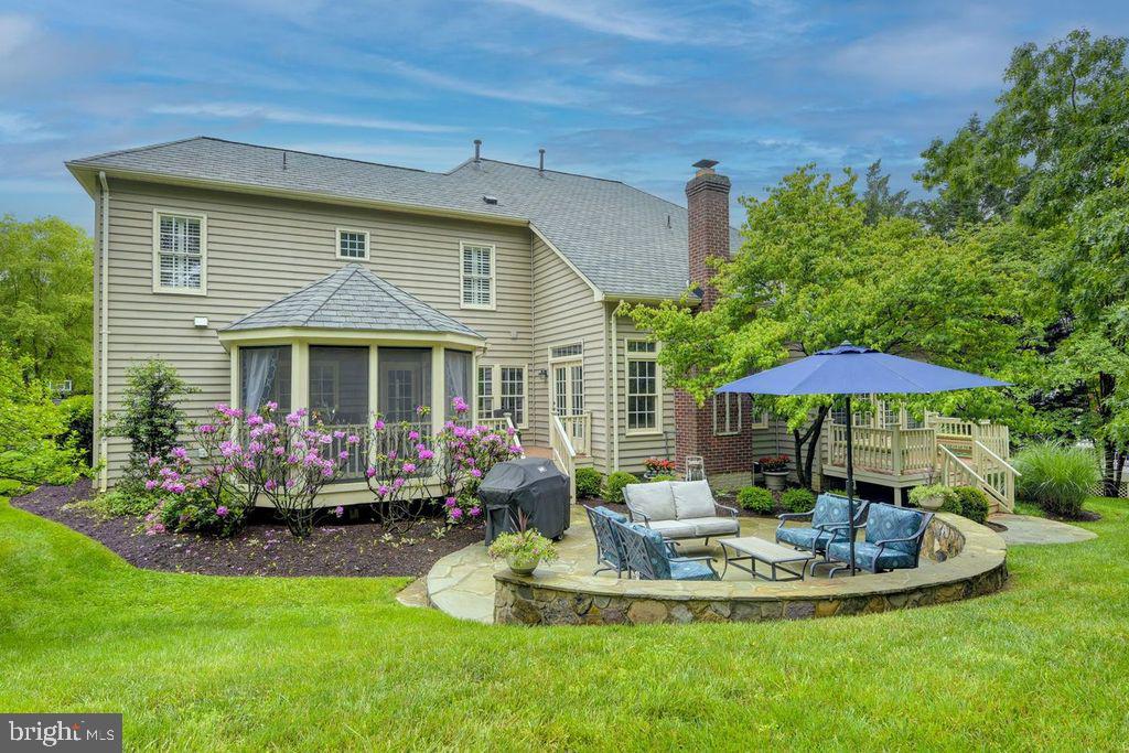 RIVER CREEK - Residential