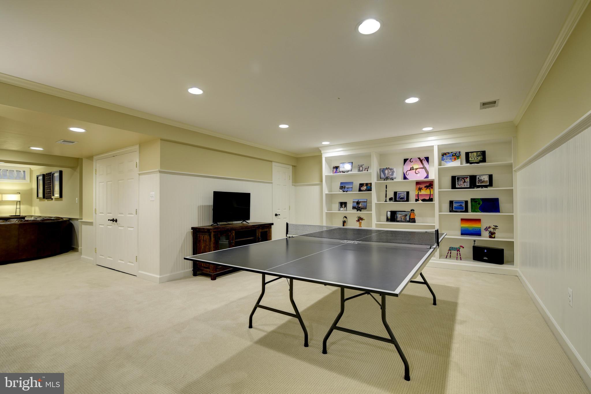 RIVER CREEK - Residential