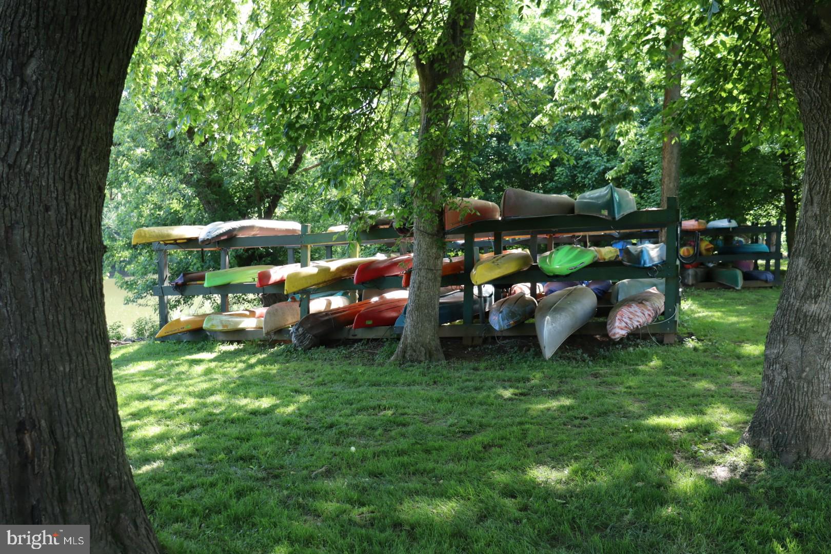 RIVER CREEK - Residential