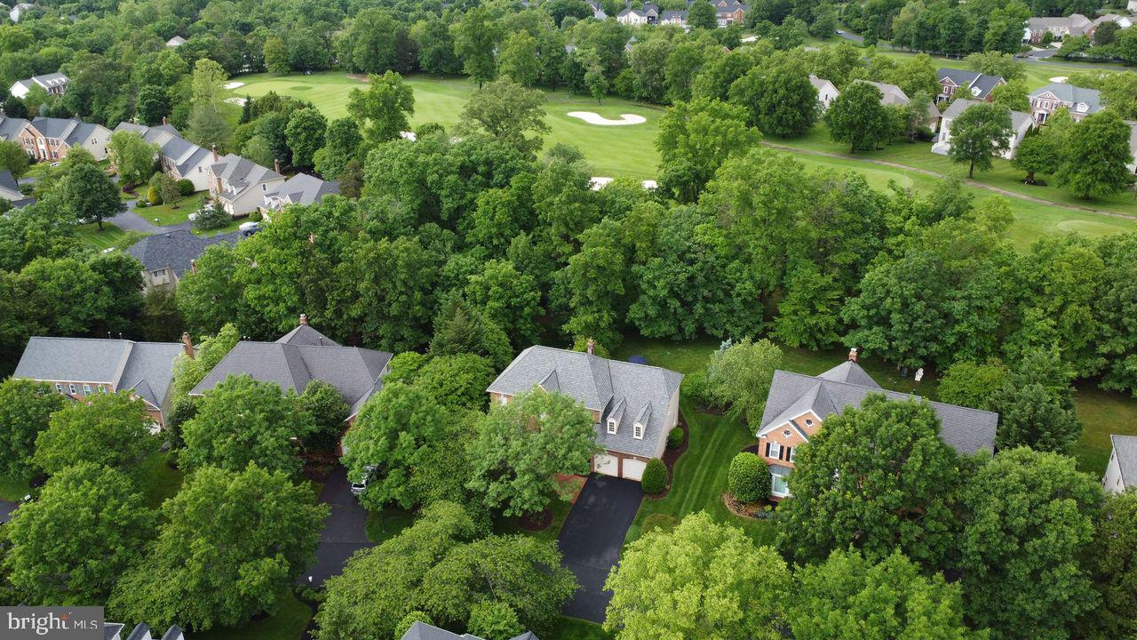 RIVER CREEK - Residential