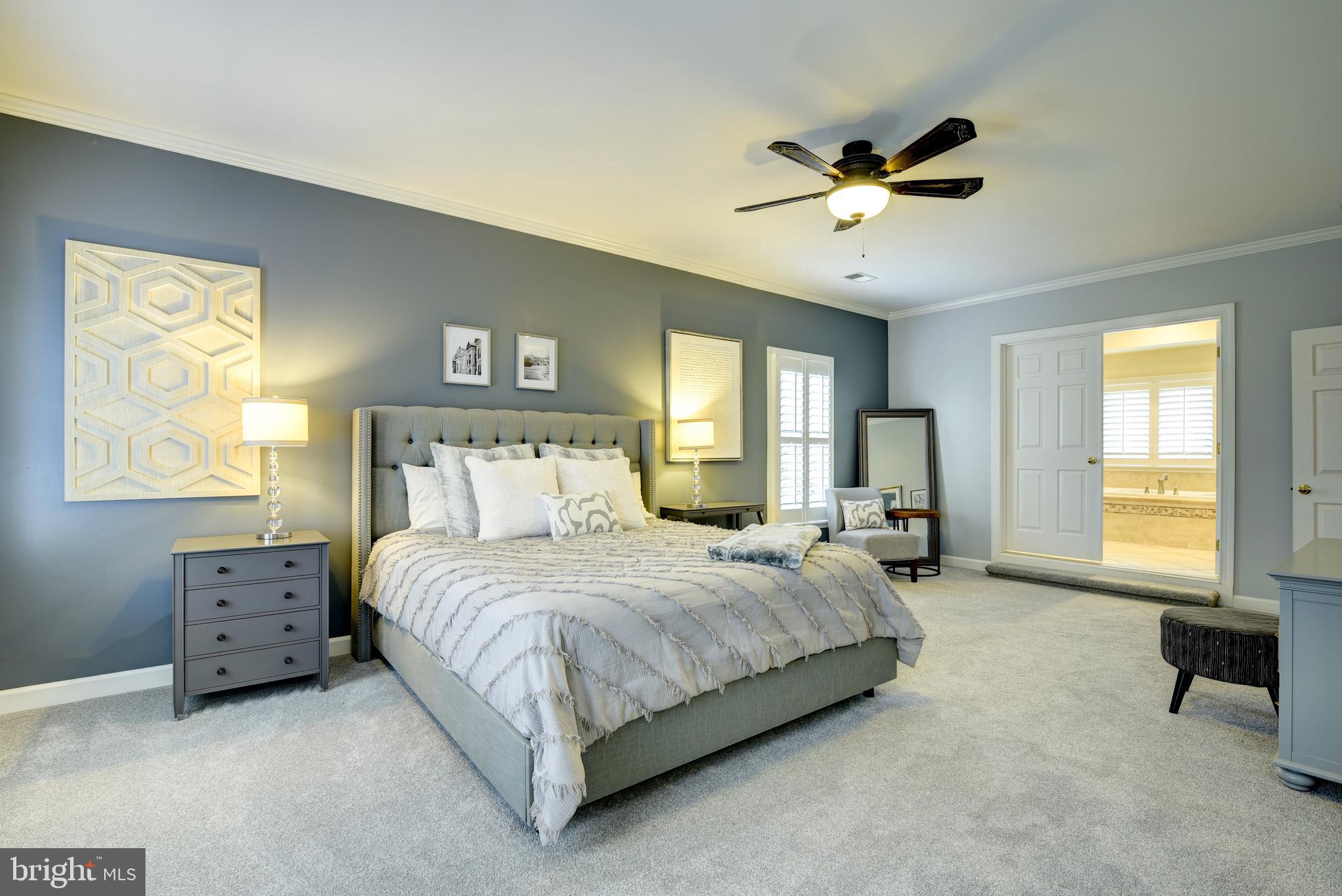 RIVER CREEK - Residential