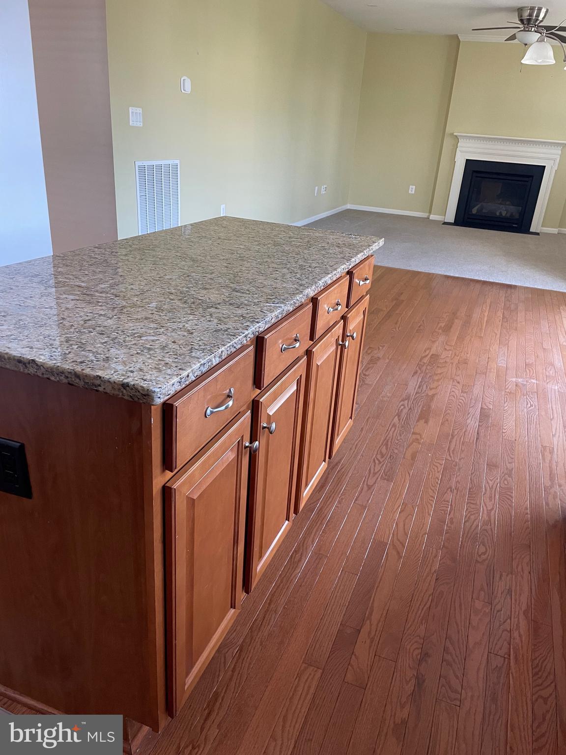 RED BUD RUN - Residential Lease