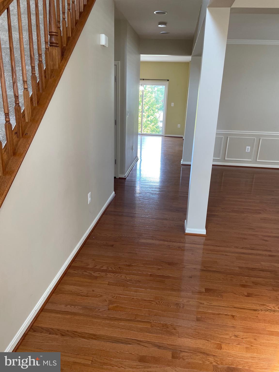 RED BUD RUN - Residential Lease