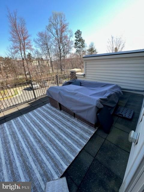 BRAMBLETON TOWN CENTER - Residential Lease