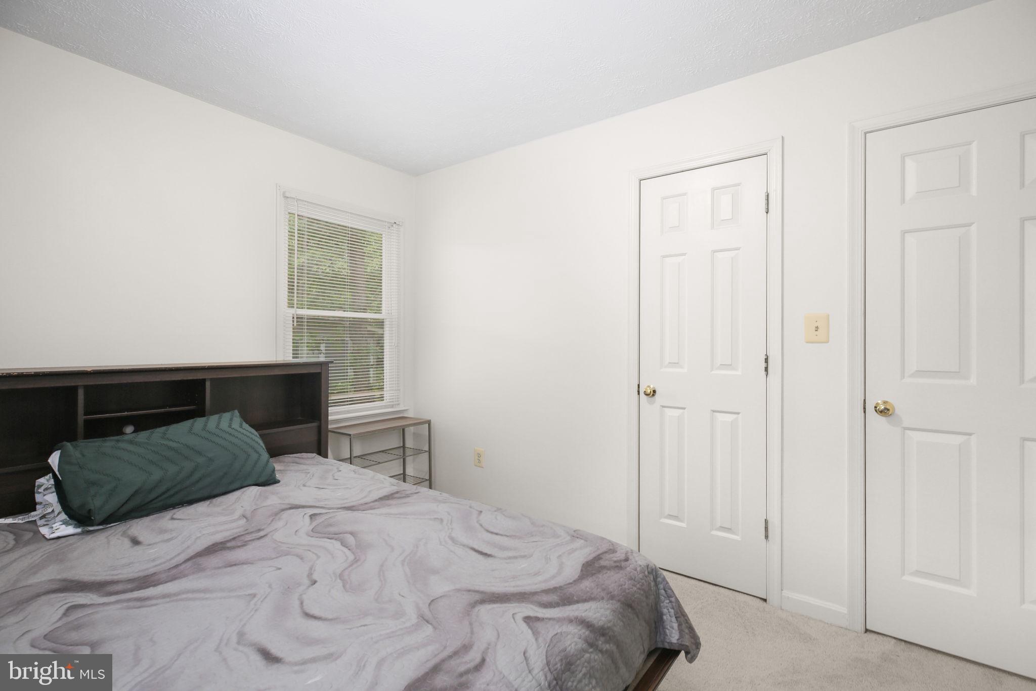 FAIRFIELD WOODS - Residential