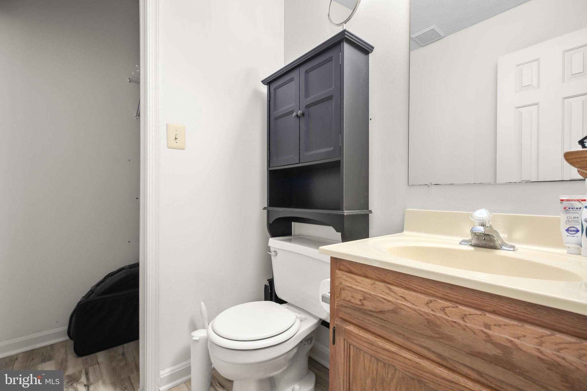 FAIRFIELD WOODS - Residential