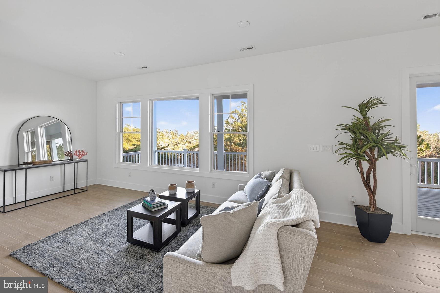 SUNRISE - Residential