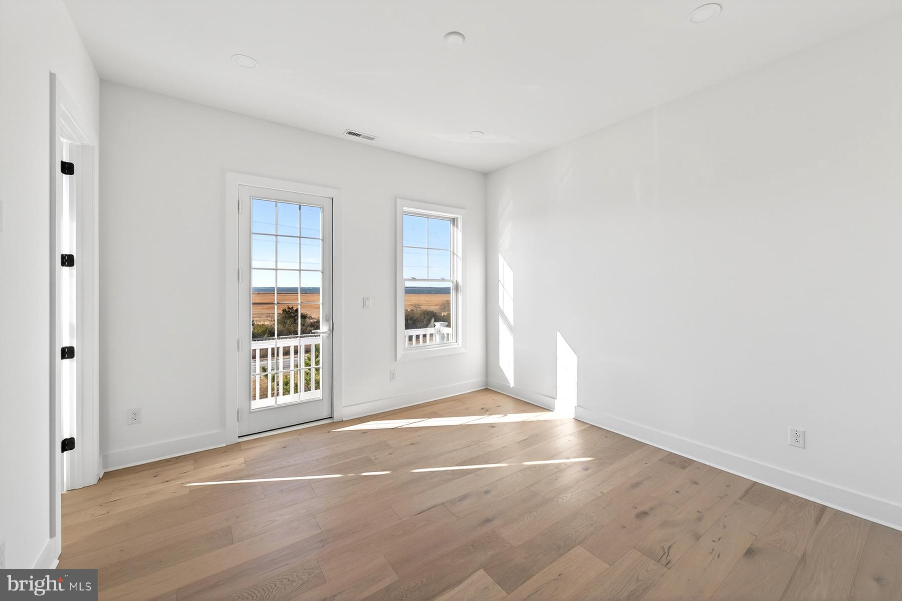 SUNRISE - Residential