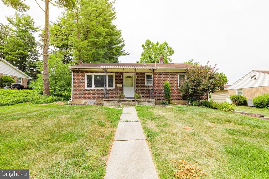 Photo of 203 Hemlock Road, Ephrata, PA 17522 (MLS # PALA2053522)