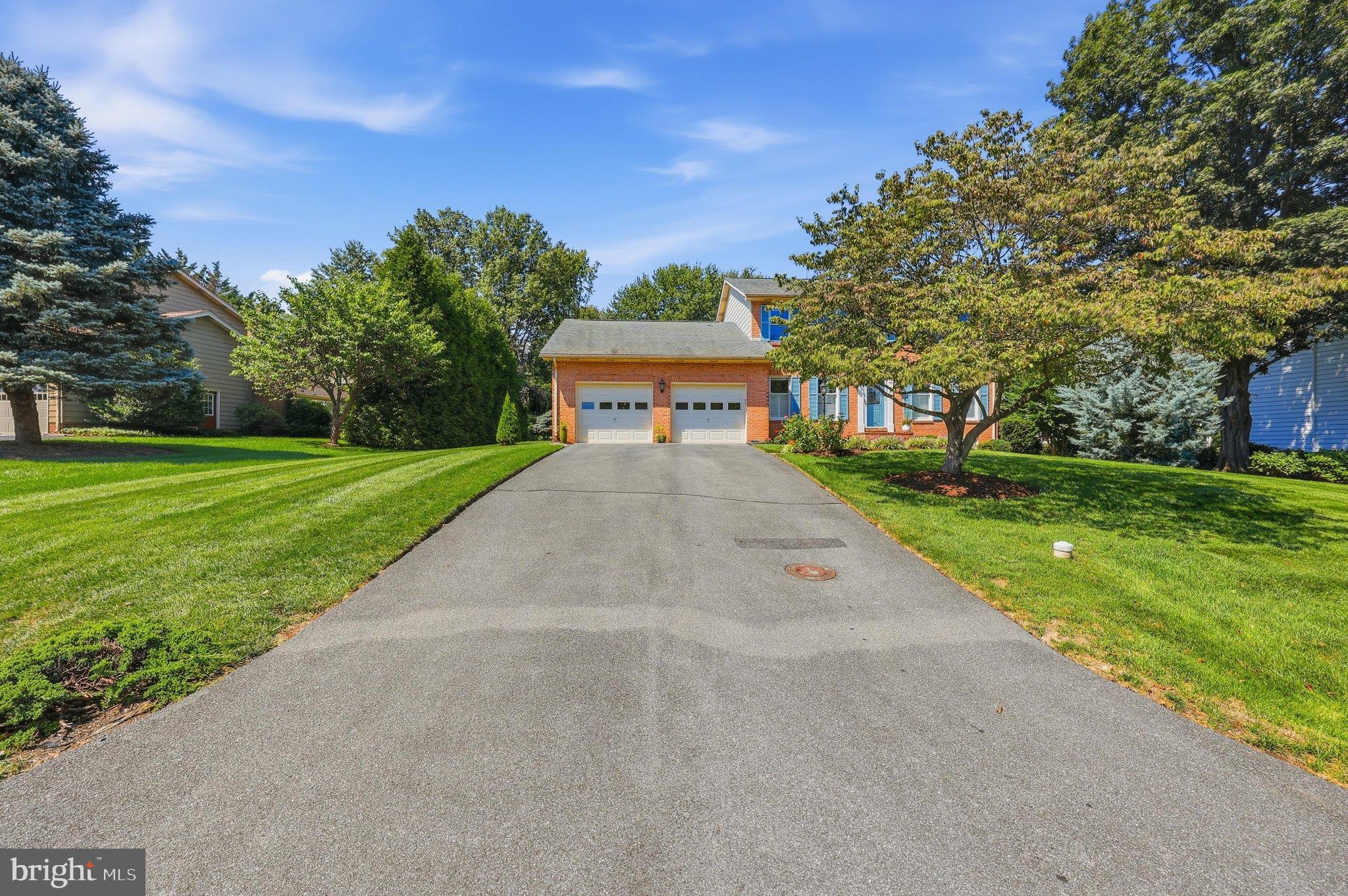 8106 LAUREL RIDGE ROAD
