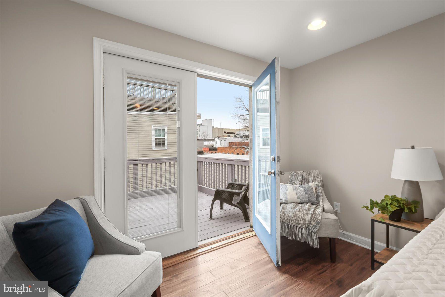 SOUTH BALTIMORE - Residential