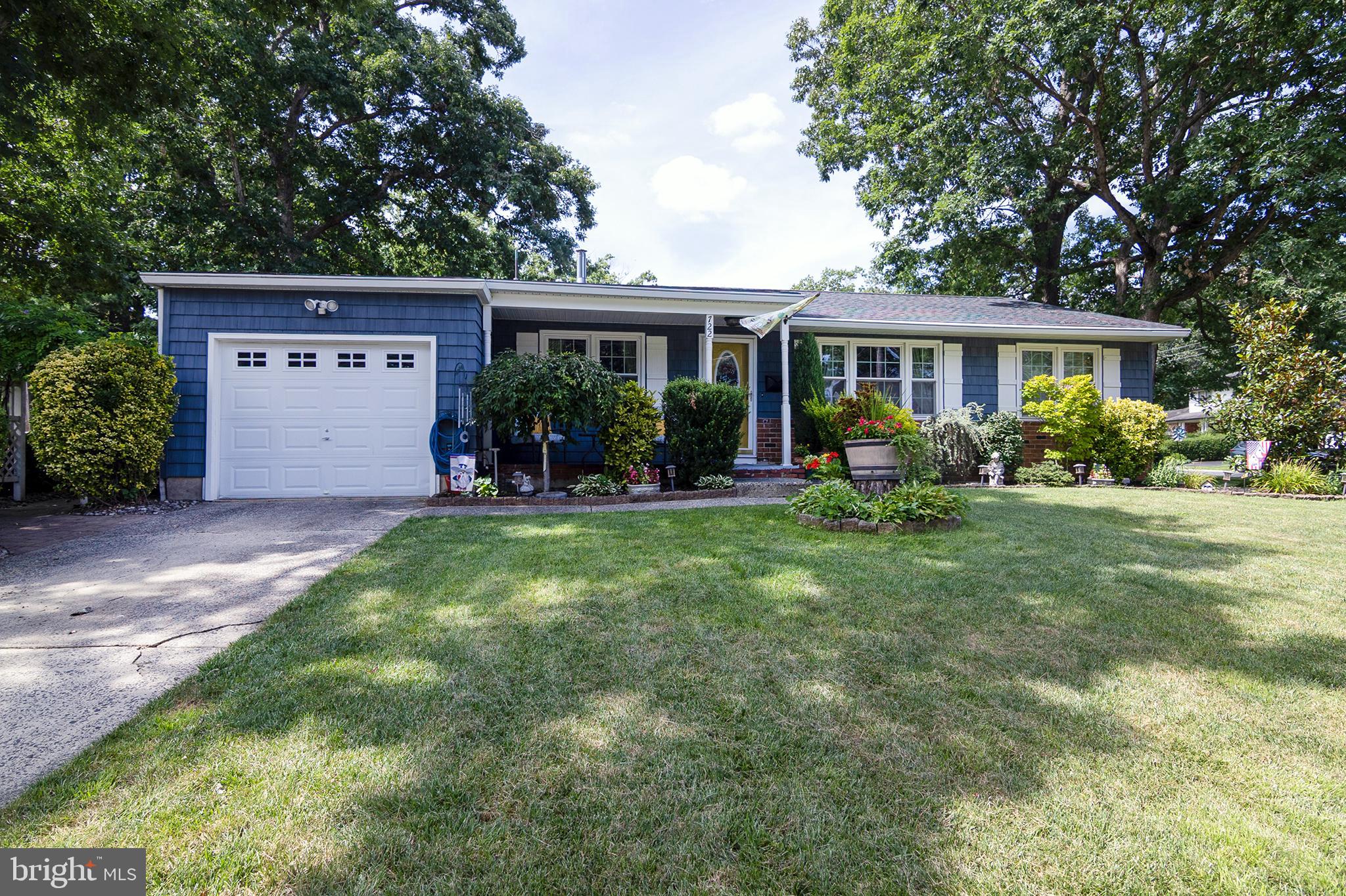 722 JEFFERSON DRIVE
