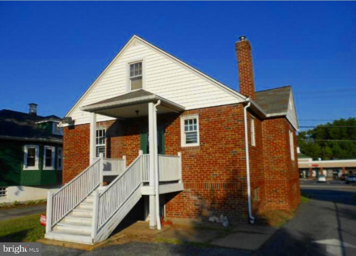 NOTTINGHAM - Commercial Sale