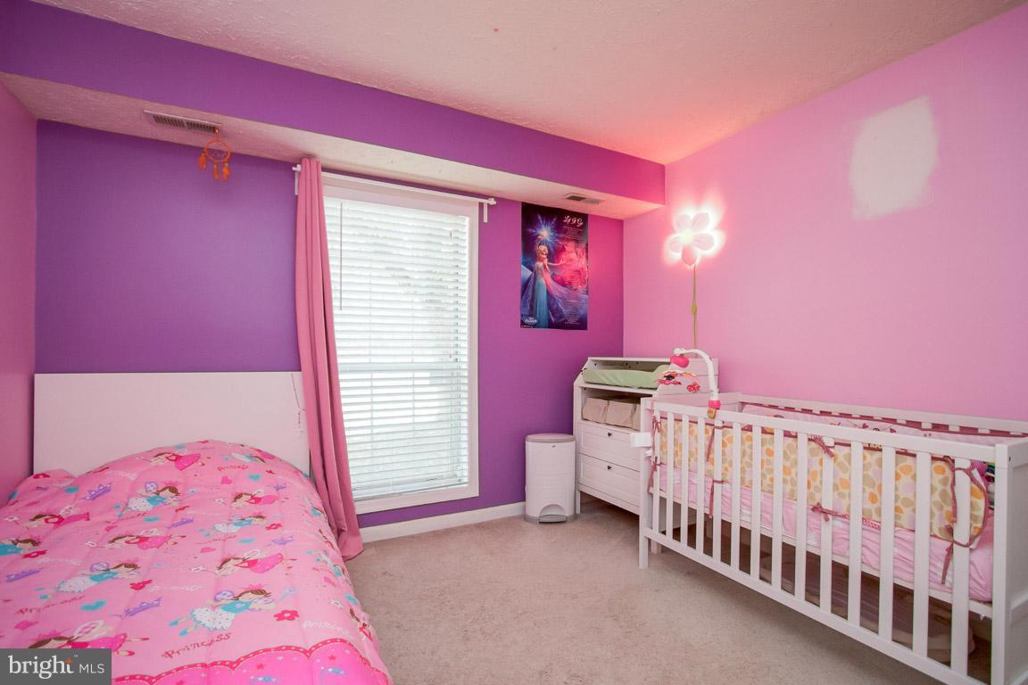 VININGS CONDO - Residential