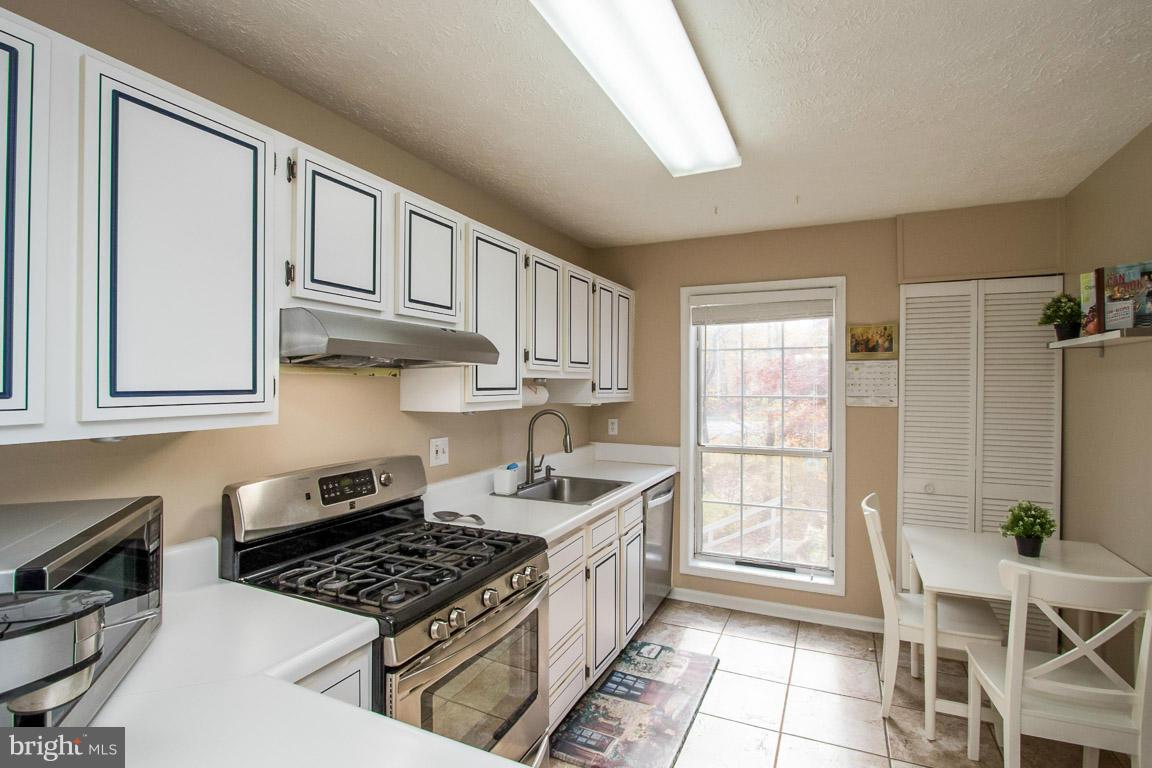 VININGS CONDO - Residential