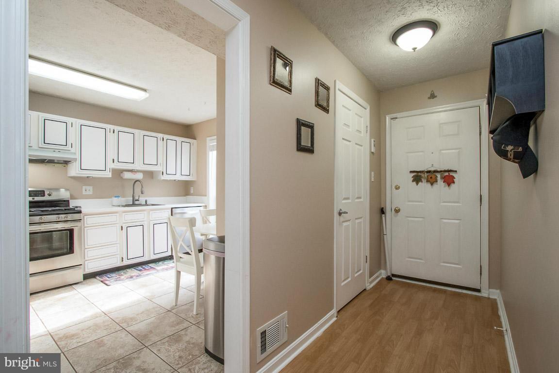 VININGS CONDO - Residential